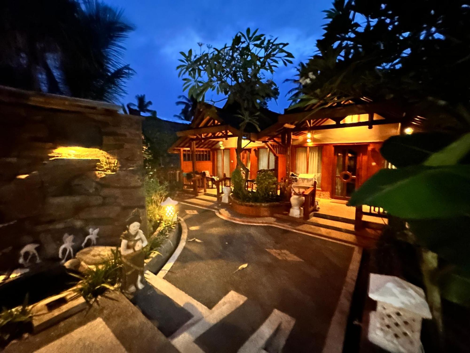 Sunny Rose Bungalows Gili Air - Adults Only Zewnętrze zdjęcie