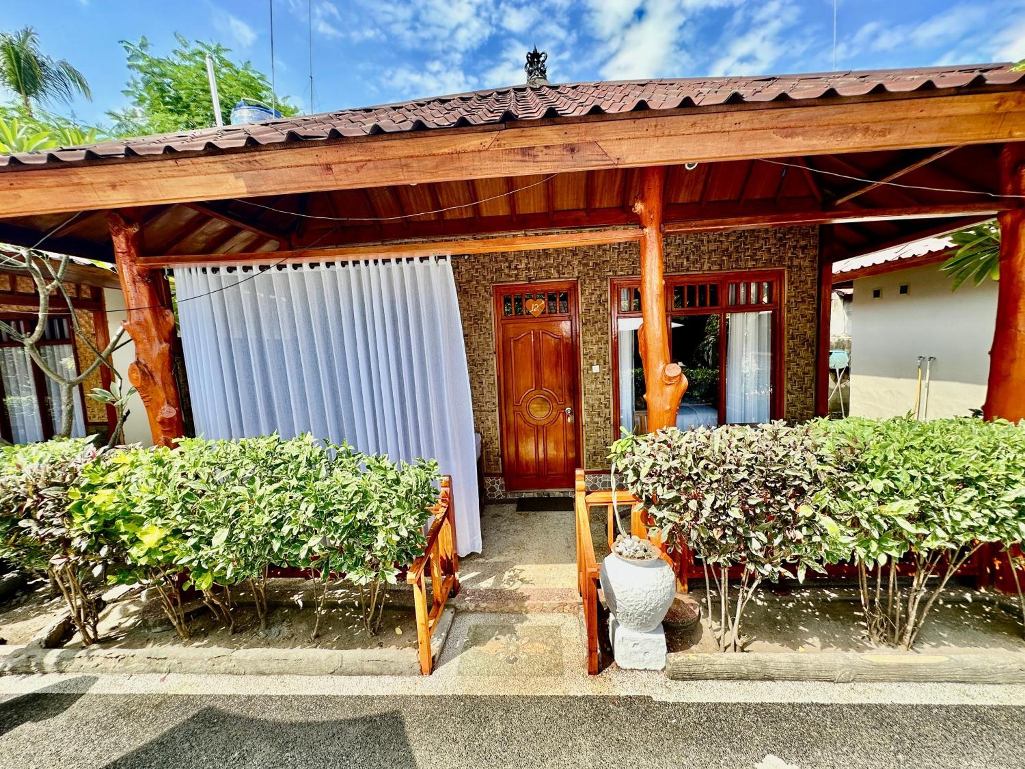 Sunny Rose Bungalows Gili Air - Adults Only Zewnętrze zdjęcie
