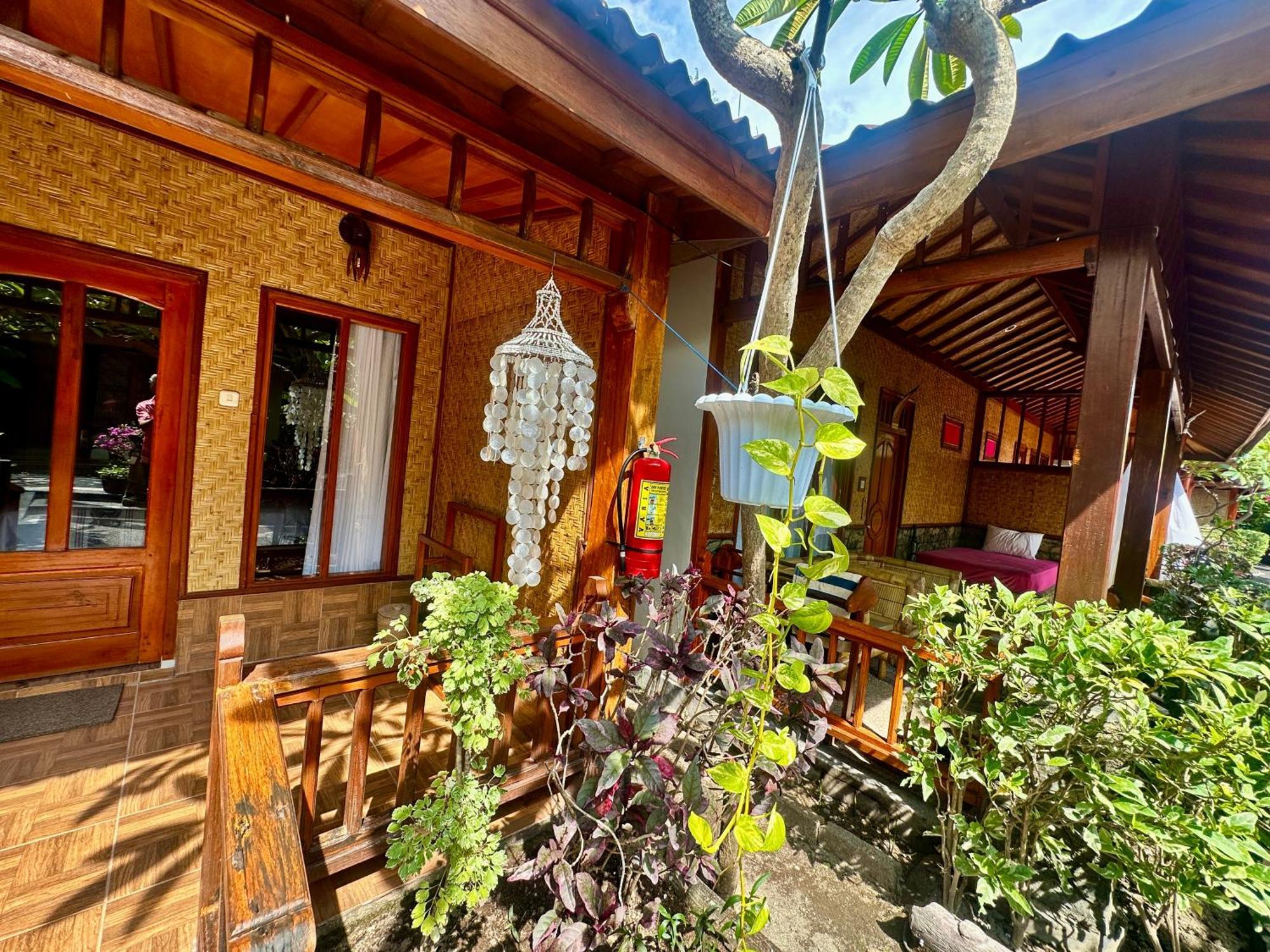 Sunny Rose Bungalows Gili Air - Adults Only Zewnętrze zdjęcie